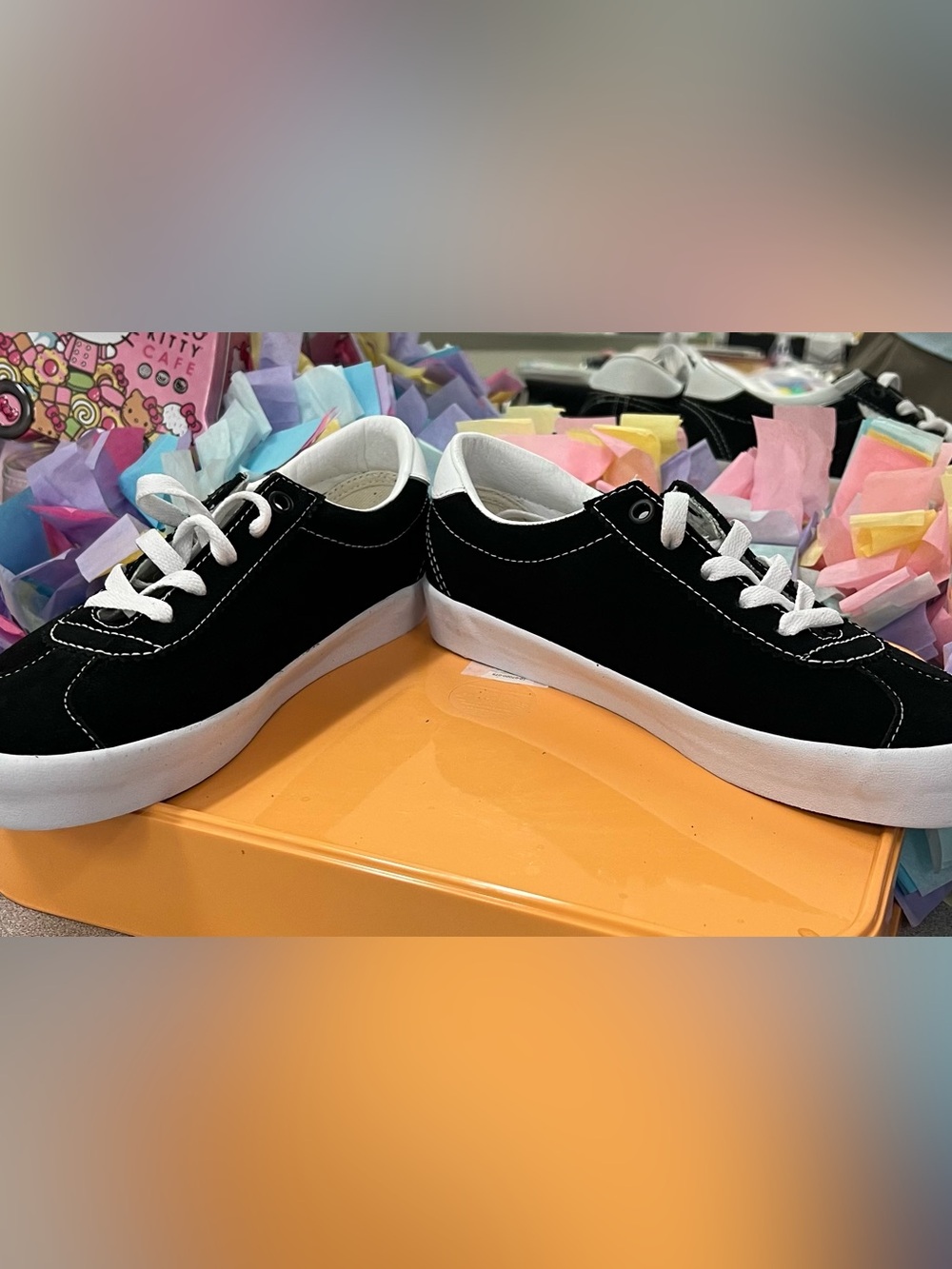 Vans Sport Low 7.5W, 6Y OFF THE WALL Black Suede Low-Top Skate Shoe Sneaker - Picture 6 of 7